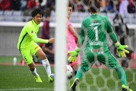 浦和のDF遠藤航が判断ミスを反省、決勝点献上で「ゲームを壊した」