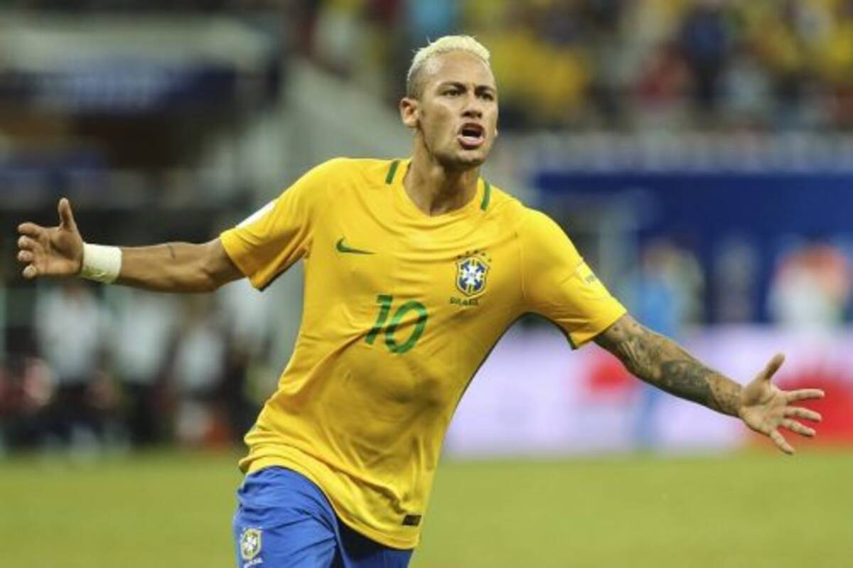 ブラジル代表の背番号が決定 ネイマールはおなじみの10番 復帰のジエゴは番 17年3月23日 エキサイトニュース