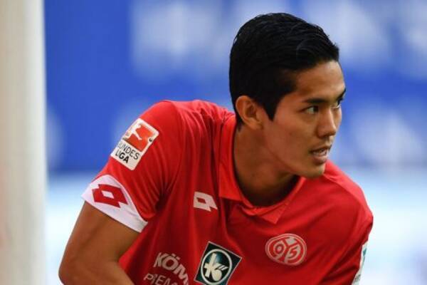 マインツ武藤 残留争いは 難しい Hsvとのドローは 最低限 2017年5月8日 エキサイトニュース
