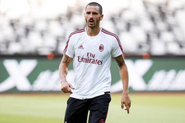 ミラン加入のdfボヌッチ 名門復活へ自信 クラブがいるべき場所に 17年7月22日 エキサイトニュース ミラン加入のdfボヌッチ 名門復活へ自信 クラブがいるべき場所に 17年7月22日 エキサイトニュース