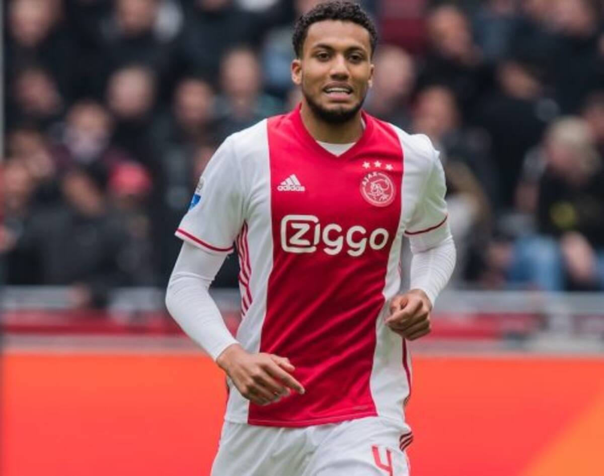 アヤックスの新星df 5年契約でクリスタル パレスに加入決定 17年7月25日 エキサイトニュース