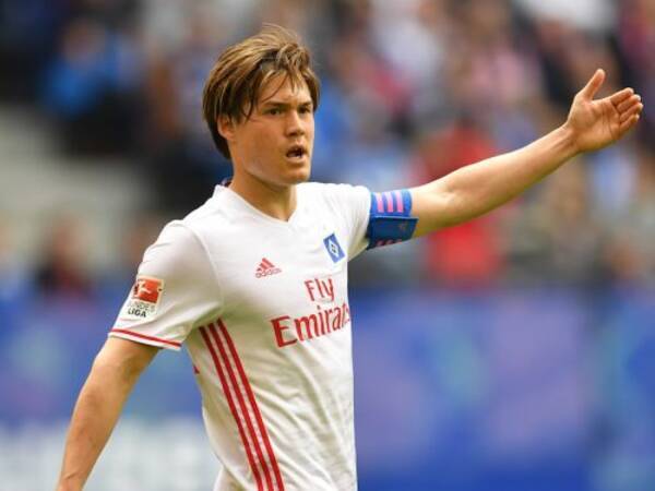 酒井高徳 新季も名門hsvのキャプテン継続 大変な名誉 期待に応えたい 17年8月9日 エキサイトニュース