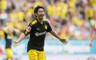 ドルトムント香川の 夢弾 ループがブンデス9月月間ベストゴールに 17年10月13日 エキサイトニュース