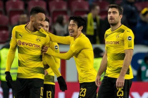 新監督初陣は 予想外 の先発 9戦ぶりの勝利を決めた香川 いい流れに変えたい 17年12月13日 エキサイトニュース