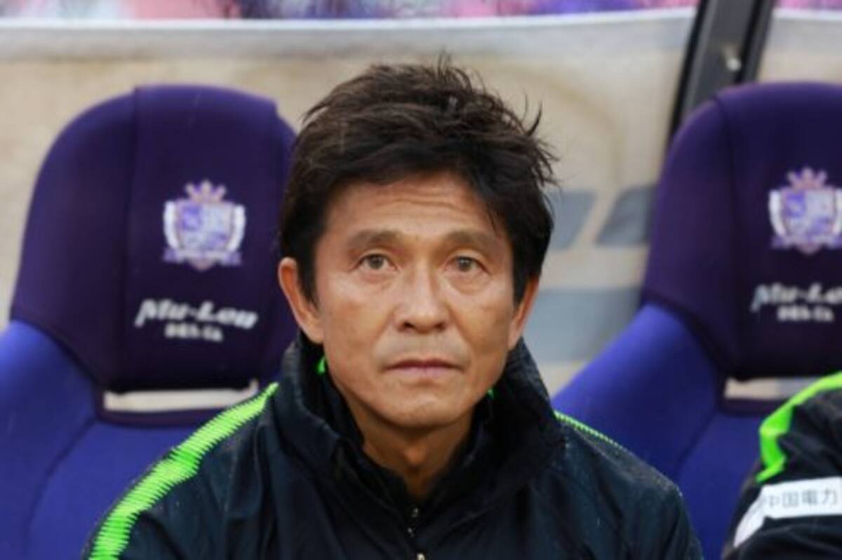 広島 城福浩監督と契約更新を発表 就任1年目でリーグ2位へと導く 18年12月1日 エキサイトニュース