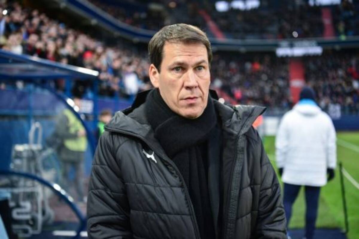 ガルシア監督 アジアカップで離脱中の酒井宏樹を 火曜日の試合で起用できれば 19年2月1日 エキサイトニュース ガルシア監督 アジアカップで離脱中の酒井宏樹を 火曜日の試合で起用できれば 19年2月1日 エキサイトニュース