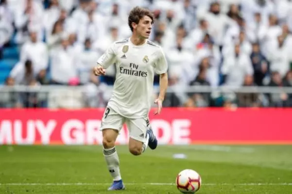 鎖骨骨折から復帰したばかりのg大阪df藤春 今度は左足骨折で再離脱 19年7月8日 エキサイトニュース