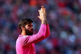 アリソンとエデルソンはどちらが上 究極すぎるブラジル代表no 1争い 19年5月24日 エキサイトニュース