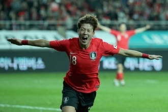 ボルドー、韓国代表FWファン・ウィジョ獲得を正式発表…4年契約締結