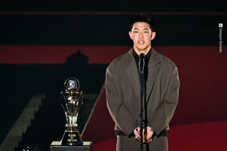 GKのMVP受賞は15年ぶり2度目！　早川友基「小さい子たちに『GKをやりたい』と思ってもらえるように…」