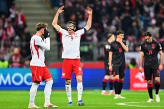 日本代表と同組のパスB…ポーランド、レヴァンドフスキ&ジエリンスキのWエースの得点で決勝へ！