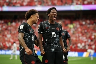 カナダ代表が3度目のW杯で待望の初勝利！　計6発ゴールショー、2名の退場者出したカタールを圧倒