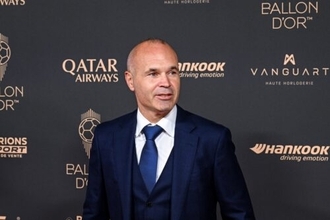 元スペイン代表MFイニエスタ氏が監督挑戦！　UAE2部クラブの指揮官に就任、指導者キャリアをスタート