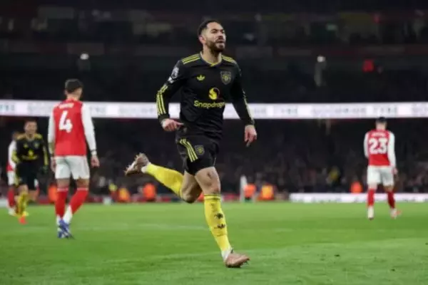 マンU、白熱した伝統の一戦を逆転で制す！　敗戦したアーセナルは2位マンCとの勝ち点差が「4」に