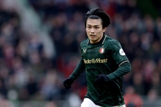 PSVが序盤の3発で“首位決戦”を制し、エールディヴィジ独走中…上田綺世は64分までプレー