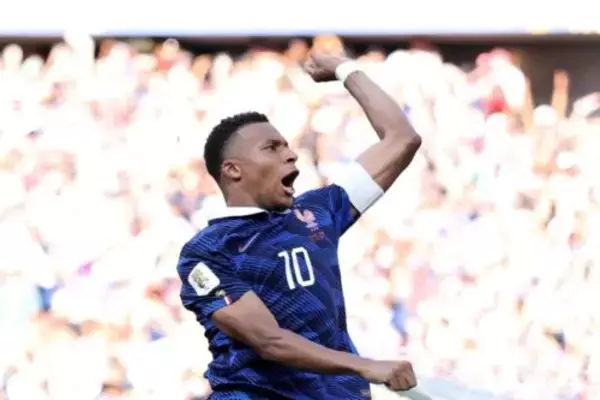 エンバペが今大会7点目！　フランスは4大会連続のW杯8強入り、パラグアイに苦戦も“エース”がPKで決勝弾