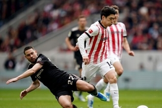 バイエルン、後半ATの2発で劇的逆転勝利！　鈴木唯人スタメンのフライブルクは逃げ切りならず