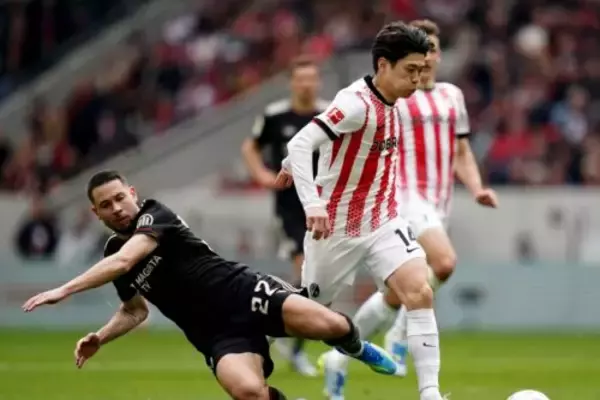 バイエルン、後半ATの2発で劇的逆転勝利！　鈴木唯人スタメンのフライブルクは逃げ切りならず