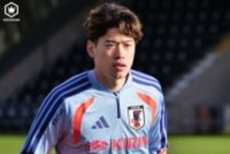 「ブンデスの中で遜色なくできている」鈴木唯人が“自信”を携え日本代表合流！　主力不在のシャドーで存在感示せるか