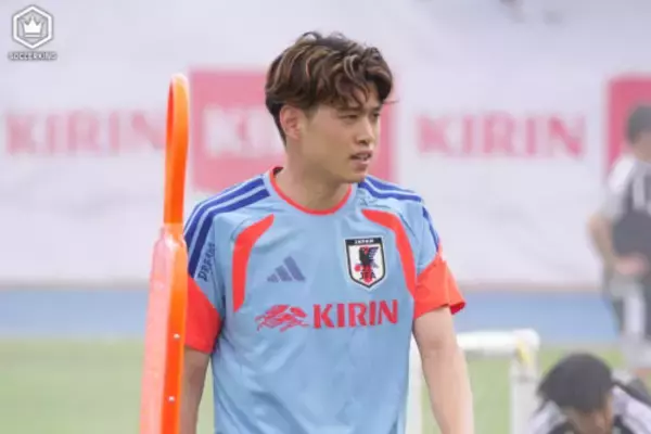 鎖骨骨折に見舞われた鈴木唯人がフル合流！　日本代表のシャドー争いを活性化へ「僕のようなタイプはいない」