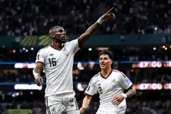 北中米W杯共催国メキシコが怒涛の3連勝！　A組首位で決勝Tへ…敗れたチェコはグループ敗退