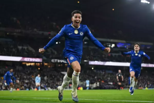 暫定体制のチェルシー、後半ATにE・フェルナンデスが同点弾！　マンCは首位アーセナルと勝ち点差「6」に