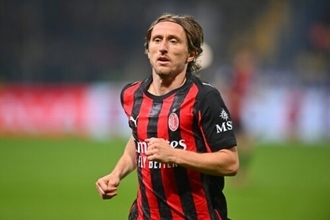 ミランがモドリッチの契約延長OP行使を検討か…9月で40歳もここまでセリエA全試合に先発出場