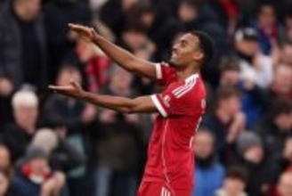 フラーフェンベルフがリヴァプールとの契約を2032年まで延長！　「クラブ、監督からの信頼を肌で感じた」