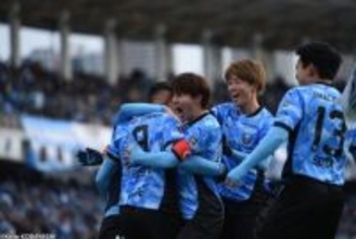 川崎Fが計8発の打ち合い制す！　エリソンが前半でハット、瀬川と山内の恩返し弾を食らうも柏を撃破