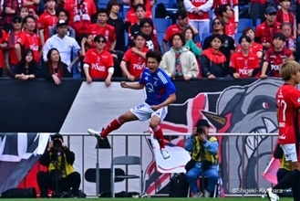 横浜FM、天野純の得点が決勝点となり勝利！…浦和はPK戦含め泥沼リーグ戦7連敗