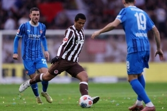 藤田譲瑠チマ、2アシストの大活躍！　ザンクトパウリは退場者を出しながら11試合ぶり白星