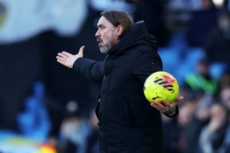 リーズ指揮官、白熱したマンU戦のドロー決着に「少し失望すら感じる」　終盤に攻勢強めるも得点ならず