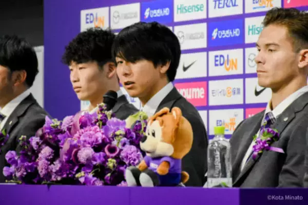 古巣帰還の松本泰志「広島のために自分の全てを懸けて頑張る」　栗原強化部長は異例復帰の舞台裏明かす