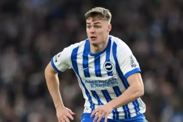 ローマがFWファーガソン獲得を発表！　ブライトンから買取OP付きレンタル…背番号は「11」