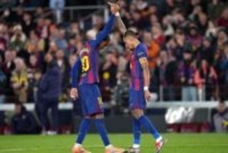 ハフィーニャの“ドブレーテ”で首位バルセロナがリーグ戦7連勝！　オサスナは無得点で連勝ならず