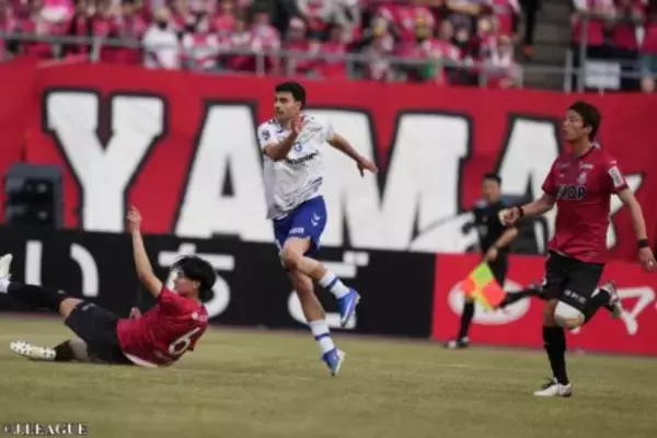 G大阪が今季初の勝ち点3獲得！　ヒュメット豪快弾、南野遥海が決勝弾…岡山はホーム開幕戦勝利ならず