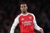 「代表辞退のガブリエウは先発出場も負傷交代…アーセナル指揮官「良い知らせではない」」の画像1