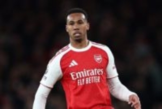 代表辞退のガブリエウは先発出場も負傷交代…アーセナル指揮官「良い知らせではない」