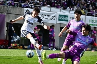 宮崎が唯一の90分5連勝！　仙台＆高知はPK勝利で首位キープ…札幌、磐田、鳥栖は苦戦続く／J2・J3百年構想第5節