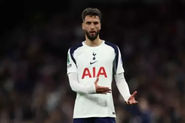 トッテナム、MFベンタンクールとの契約延長を発表「このクラブを愛している」