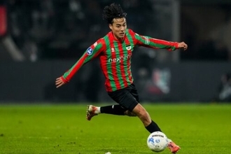 アヤックス、MF佐野航大の獲得に関心か…移籍市場閉幕目前でサプライズ補強の可能性