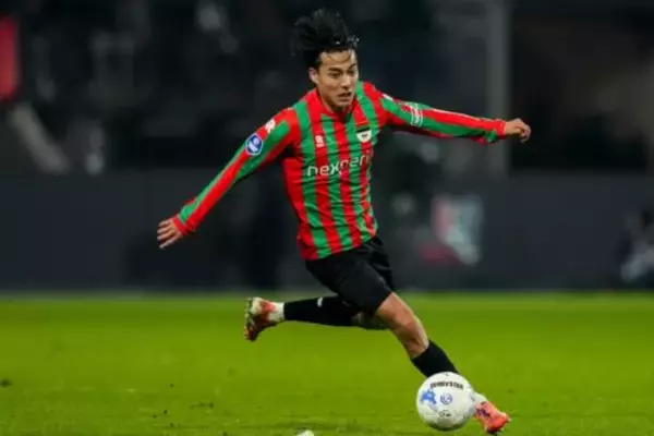 アヤックス、MF佐野航大の獲得に関心か…移籍市場閉幕目前でサプライズ補強の可能性