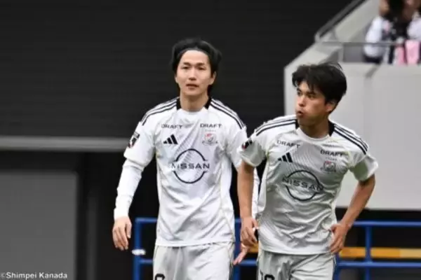 横浜FM、国立開催の神奈川ダービーで5発圧勝　遠野大弥が負傷も…途中出場の天野純が2G1A