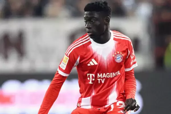 バイエルン、ザンクトパウリ戦でデビューの18歳セネガル人MFの完全移籍移行に前向きか