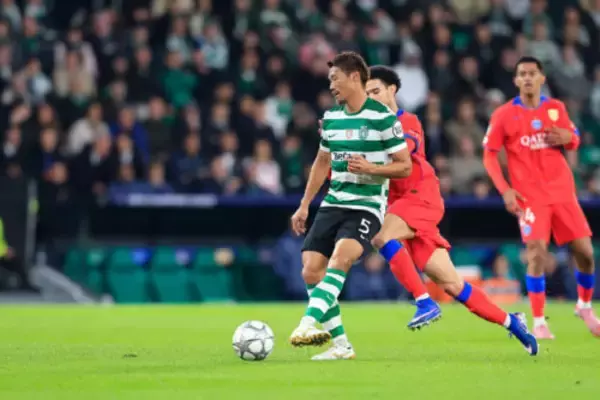 スポルティング、終了間際の勝ち越し弾で“王者”PSGを撃破！　守田英正は今季初のCLフル出場