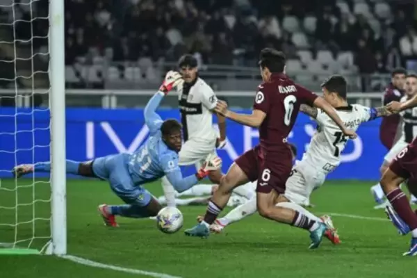 鈴木彩艶が約4カ月ぶりに先発出場も…パルマは4失点でトリノに完敗