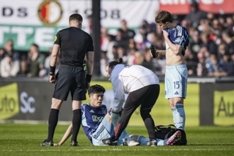 日本代表復帰の冨安健洋、コンディション確認のため予定便に搭乗せず…佐藤龍之介は体調不良で一時静養