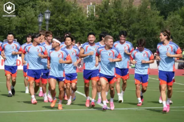 決勝トーナメント進出をかけたスウェーデン戦へ！　日本代表がダラスで最終調整…久保建英を除く25名が参加