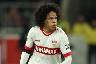 チェイス・アンリ、ザルツブルク加入後初先発出場も…治療後に無断でピッチに戻って退場に