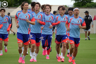 新主将・板倉滉、長友佑都が声でチームを盛り上げる！　日本代表がオランダ戦に向けて調整…いよいよ決戦の地ダラスに移動へ